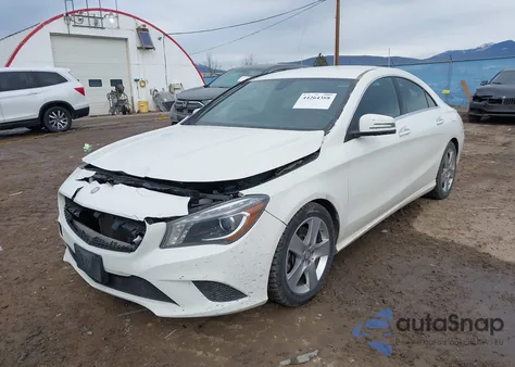 2015 Mercedes-Benz Cla 250 4Matic z USA, uszkodzony, nr VIN WDDSJ4GB9FN186482